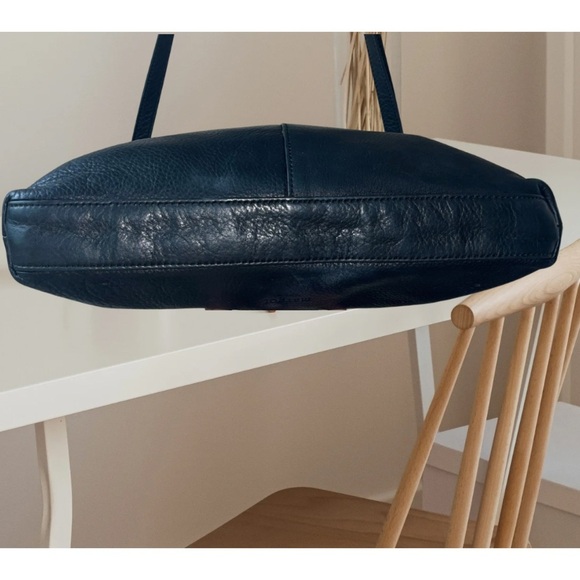 Margot New York Mary Scoop Double Zipper in Black